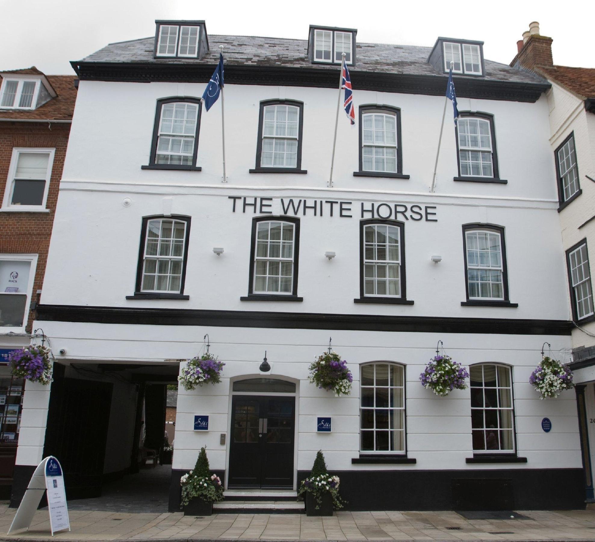 The White Horse Hotel, Romsey, Hampshire Εξωτερικό φωτογραφία
